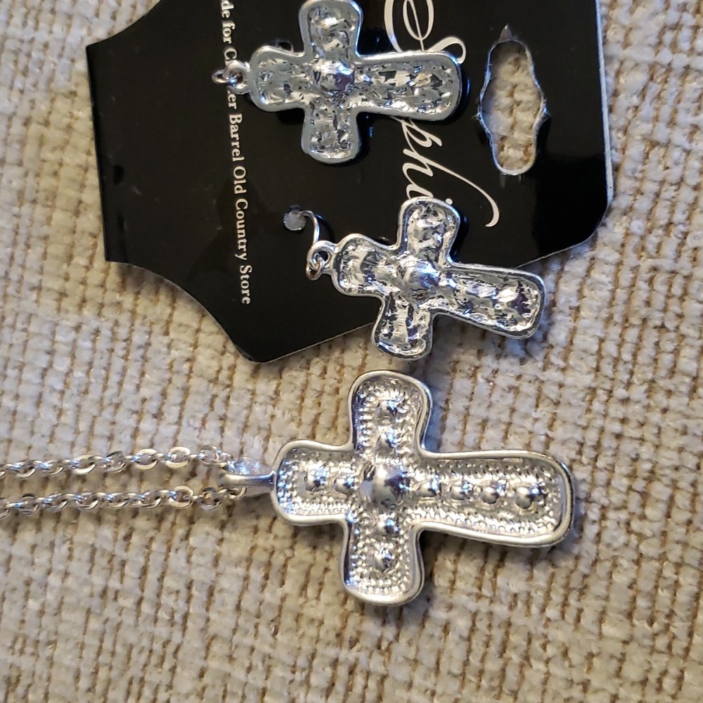 Costume Jewerly Necklace & Earrings - Picture 6 of 10